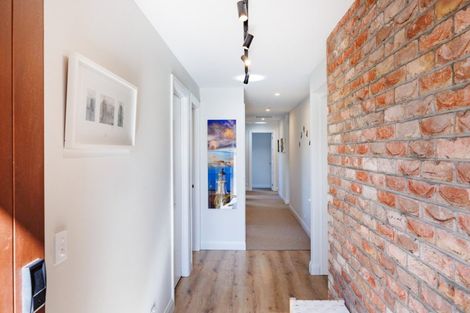 Photo of property in 9 Paterson Lane, Kelvin Grove, Palmerston North, 4470