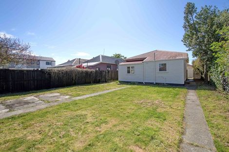 Photo of property in 16 Newcastle Street, Phillipstown, Christchurch, 8011