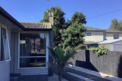 Photo of property in 3 Bernard Street, Papatoetoe, Auckland, 2025