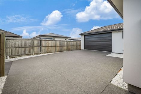 Photo of property in 10 Kingsbridge West, Burwood, Christchurch, 8083