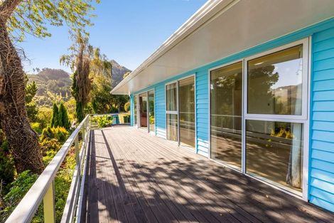 Photo of property in 20 Park Terrace, Corsair Bay, Lyttelton, 8082