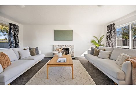 Photo of property in 8 Petries Road, Woodend, 7610