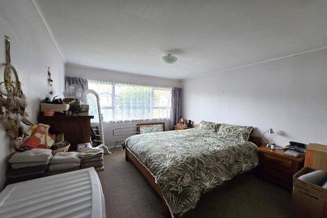 Photo of property in 1/25 Sapphire Place, Bayview, Auckland, 0629