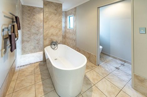 Photo of property in 18 Titter Place, Springvale, Whanganui, 4501