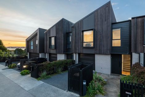 Photo of property in 6 Whetiko Way, Belmont, Auckland, 0622