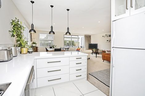 Photo of property in 18 Rosewood Drive, Rosedale, Invercargill, 9810