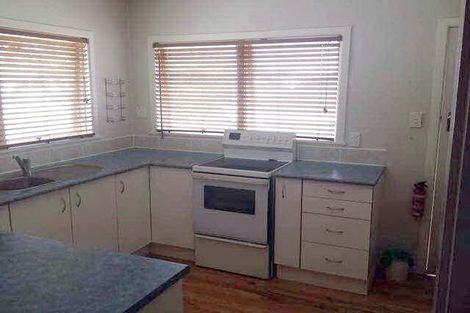 Photo of property in 1/5 Sudan Avenue, Milford, Auckland, 0620