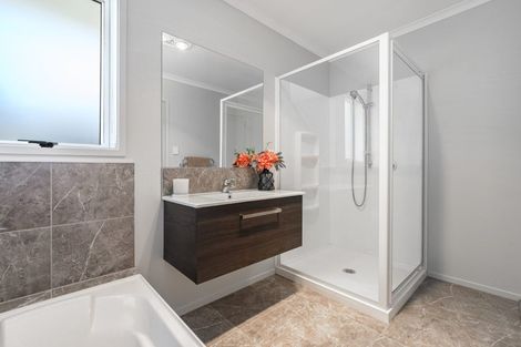 Photo of property in 9 Blacklock Road, Pyes Pa, Tauranga, 3112