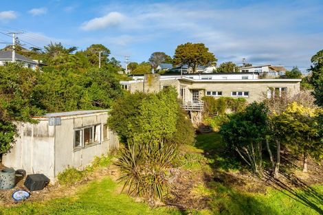 Photo of property in 18 Beaconsfield Road, Portobello, Dunedin, 9014