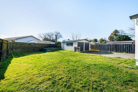 Photo of property in 18 Garland Drive, St Andrews, Hamilton, 3200