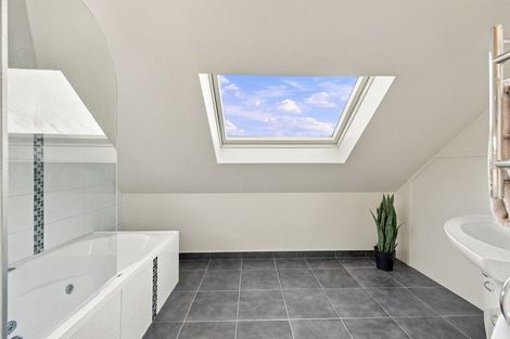 Photo of property in 12 Chilwell Place, Halswell, Christchurch, 8025