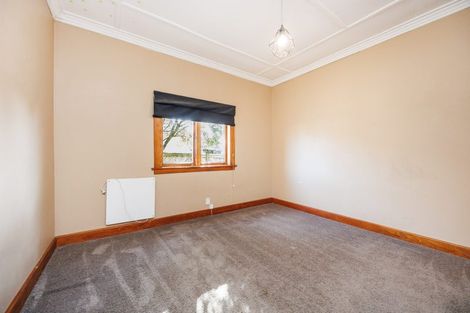 Photo of property in 28 Karina Terrace, Roslyn, Palmerston North, 4414