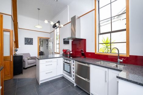 Photo of property in 44 Meeanee Quay, Westshore, Napier, 4110