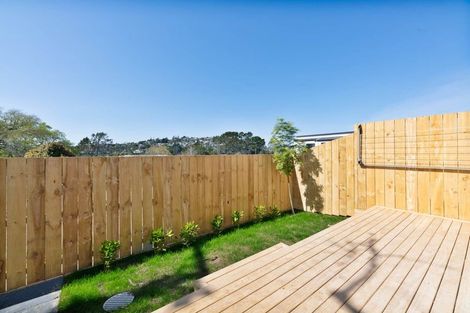 Photo of property in 13d Ranch Avenue, Beach Haven, Auckland, 0626