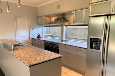 Photo of property in 198 Springfield Road, St Albans, Christchurch, 8014