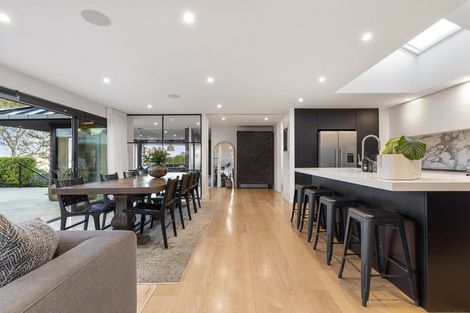 Photo of property in 48 Parkhill Road, Mellons Bay, Auckland, 2014