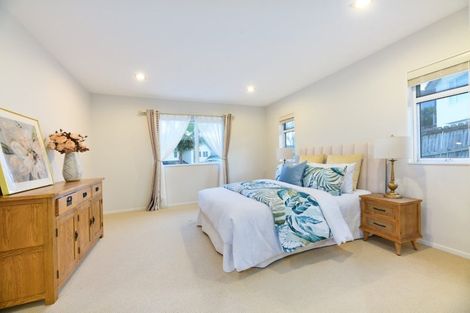 Photo of property in 4 San Casello Rise, Henderson, Auckland, 0612