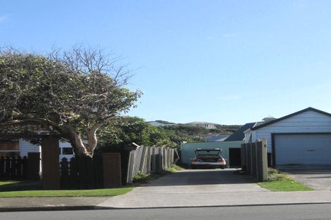Photo of property in 9 Richard Street, Titahi Bay, Porirua, 5022