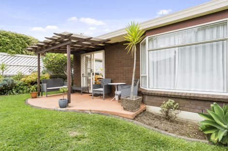 Photo of property in 4b Camellia Place, Greerton, Tauranga, 3112