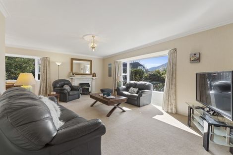 Photo of property in 469a Te Moana Road, Waikanae, 5036