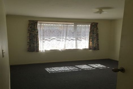 Photo of property in 3/81 Seabrook Avenue, New Lynn, Auckland, 0600