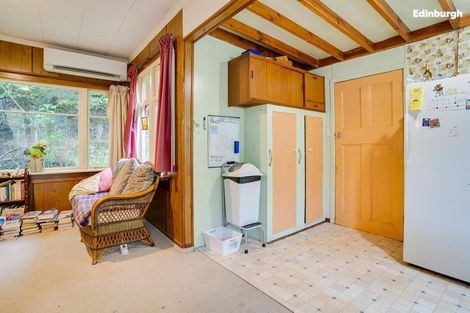 Photo of property in 20 Cosy Dell Road, North Dunedin, Dunedin, 9016