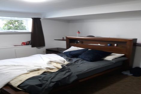 Photo of property in 20 Fowler Street, Northcote, Auckland, 0627