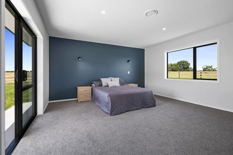 Photo of property in 539 Cemetery Road, Sanson, Palmerston North, 4479