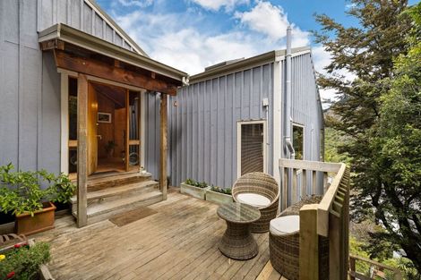 Photo of property in 32b Mackinnon Terrace, Sunshine Bay, Queenstown, 9300