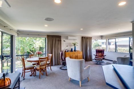 Photo of property in 85 Le Quesne Road, Bay View, Napier, 4104