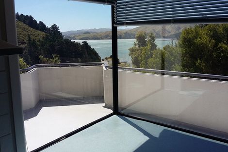 Photo of property in 52 Molyneux Close, Whitby, Porirua, 5024