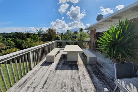 Photo of property in 2/4 Lynn Road, Bayview, Auckland, 0629