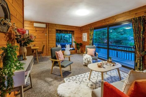 Photo of property in 8 Shackle Lane, Whitby, Porirua, 5024