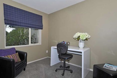 Photo of property in 17 Jasper Place, Northwood, Christchurch, 8051