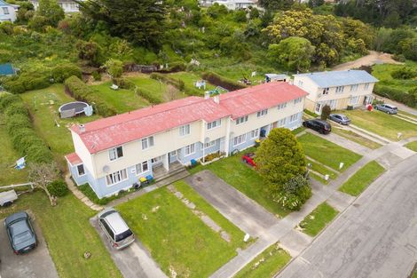 Photo of property in 34a-d Cornwall Crescent, Cannons Creek, Porirua, 5024