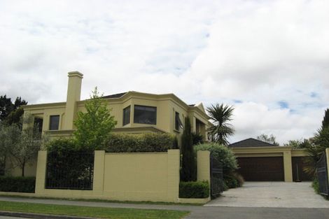 Photo of property in 20 Chateau Drive, Burnside, Christchurch, 8053