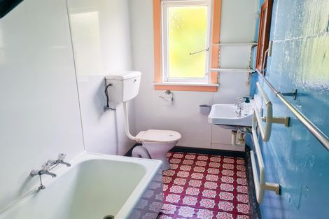 Photo of property in 17a Towey Street, Holmes Hill, Oamaru, 9401