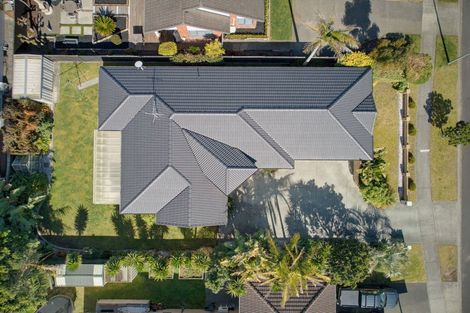 Photo of property in 37 Kahira Crescent, Papamoa Beach, Papamoa, 3118