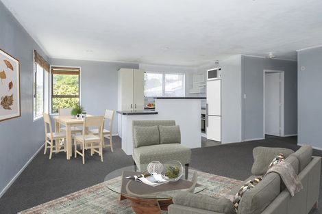 Photo of property in 28 Beauchamp Drive, Massey, Auckland, 0614