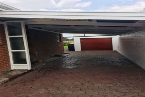 Photo of property in 67 Archibald Road, Kelston, Auckland, 0602