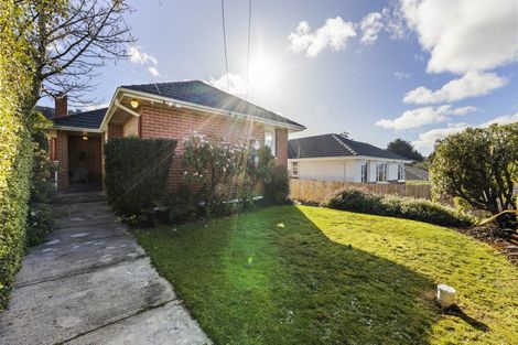 Photo of property in 6 Derwent Street, Helensburgh, Dunedin, 9010
