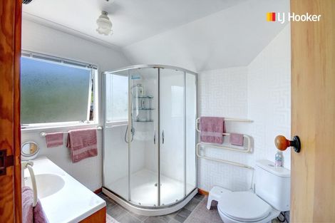 Photo of property in 28 Elwyn Crescent, Green Island, Dunedin, 9018