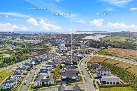 Photo of property in 10 Pekanga Road, Orewa, 0931