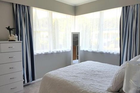 Photo of property in 57 Momona Street, Wainuiomata, Lower Hutt, 5014