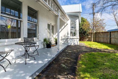 Photo of property in 193 Macandrew Road, South Dunedin, Dunedin, 9012