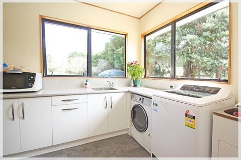 Photo of property in 1205 State Highway 57, Shannon, Palmerston North, 4474