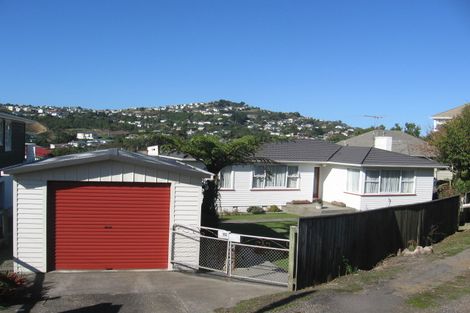 Photo of property in 12 Hawtrey Terrace, Johnsonville, Wellington, 6037
