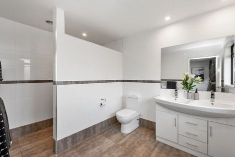 Photo of property in 5 Michael Terrence Place, Flagstaff, Hamilton, 3210