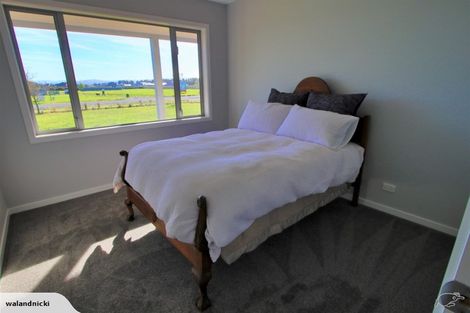Photo of property in 2 Pukeko Way, Amberley, 7410