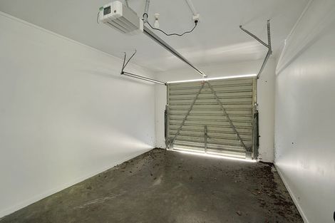 Photo of property in 6/24 Eastglen Road, Glen Eden, Auckland, 0602